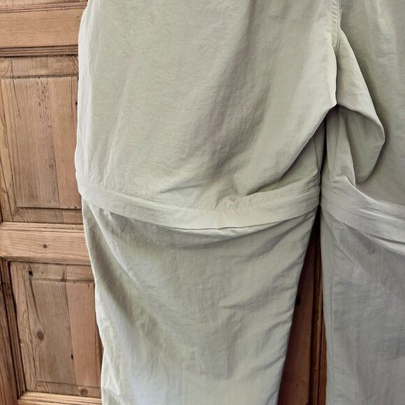 Duluth Trading Company XL x 32 Pants Convertable Shorts Khaki Straight Leg - Picture 14 of 16